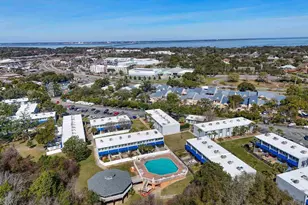 201 Pensacola Beach Rd, Gulf Breeze, FL 32561 - Photo 36