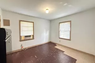 4915 Jackson St, Pensacola, FL 32506 - Photo 4