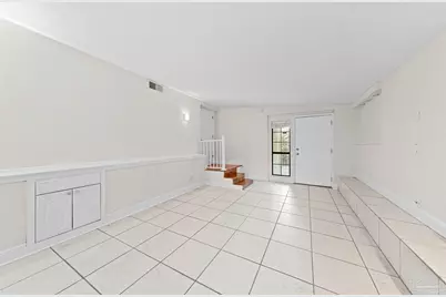 162 W Burgess Rd, Pensacola, FL 32503 - Photo 14