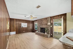 9520 Plainfield Ave, Pensacola, FL 32514 - Photo 6