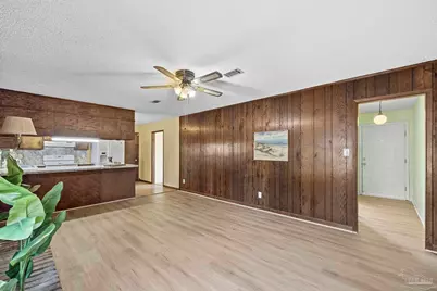 9520 Plainfield Ave, Pensacola, FL 32514 - Photo 8