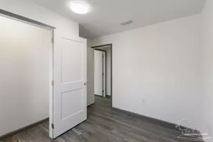 2405 W Hernandez St, Pensacola, FL 32505 - Photo 16