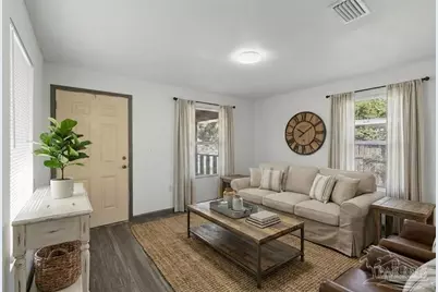 2405 W Hernandez St, Pensacola, FL 32505 - Photo 8