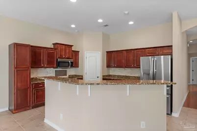 8 Warrior Ct, Pensacola, FL 32507 - Photo 16