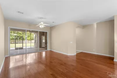 8 Warrior Ct, Pensacola, FL 32507 - Photo 4