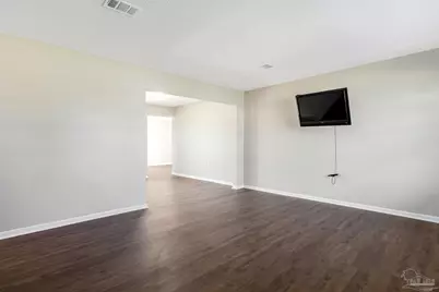 407 Celeste Ct, Mary Esther, FL 32569 - Photo 14