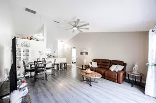 5888 Dandelion Ln, Pensacola, FL 32526 - Photo 4