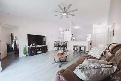 5888 Dandelion Ln, Pensacola, FL 32526 - Photo 8