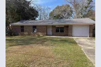 2002 Woodbury Dr, Cantonment, FL 32533 - Photo 1