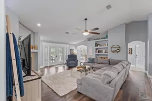 2381 Tumbleweed Dr, Navarre, FL 32566 - Photo 12