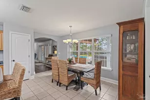 2381 Tumbleweed Dr, Navarre, FL 32566 - Photo 16