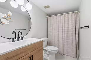 8522 Gulf Blvd, Navarre Beach, FL 32566 - Photo 16