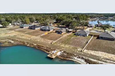 7911 Twin Lake Dr, Milton, FL 32583 - Photo 34