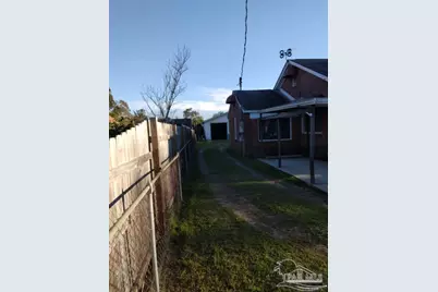 1317 Wilson Ave, Pensacola, FL 32507 - Photo 16