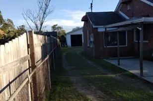 1317 Wilson Ave, Pensacola, FL 32507 - Photo 16