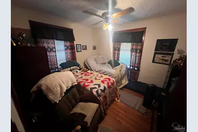 1317 Wilson Ave, Pensacola, FL 32507 - Photo 6