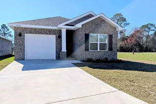 9907 Starling Dr, Pensacola, FL 32506 - Photo 2