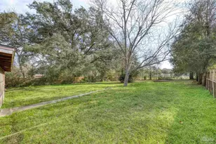 8020 Lawton St, Pensacola, FL 32514 - Photo 42