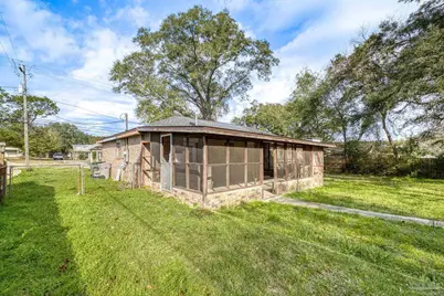 8020 Lawton St, Pensacola, FL 32514 - Photo 32