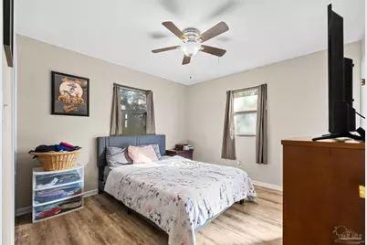 8020 Lawton St, Pensacola, FL 32514 - Photo 16