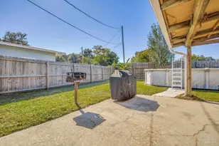 2 Adkinson Dr, Pensacola, FL 32506 - Photo 34