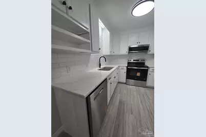 5125 Central Dr, Pace, FL 32571 - Photo 2