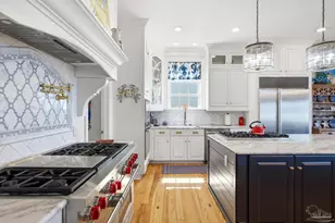 9 Seashore Dr, Pensacola Beach, FL 32561 - Photo 16