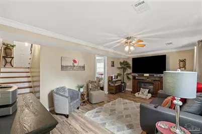 3310 Bluewater Dr, Pensacola, FL 32503 - Photo 4