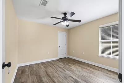 5761 Jade Moon Cir, Milton, FL 32583 - Photo 28