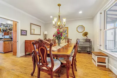 209 Bayshore Dr, Pensacola, FL 32507 - Photo 8