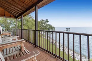 209 Bayshore Dr, Pensacola, FL 32507 - Photo 26