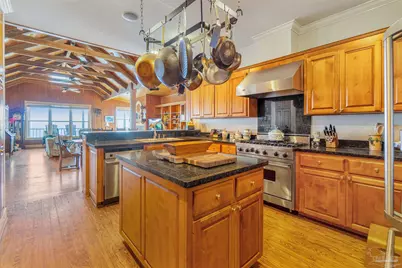 209 Bayshore Dr, Pensacola, FL 32507 - Photo 12