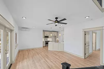 1045 Magnolia Ln, Gulf Breeze, FL 32563 - Photo 16