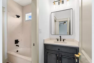 1045 Magnolia Ln, Gulf Breeze, FL 32563 - Photo 30