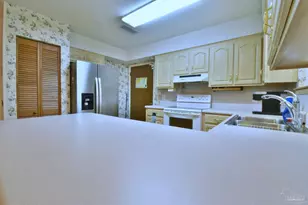 7016 Esther St, Pensacola, FL 32506 - Photo 10