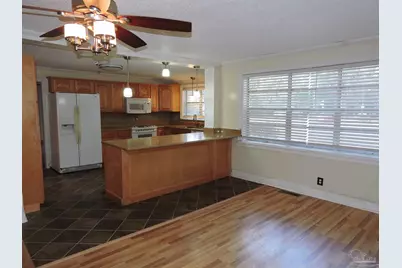 6807 Chaffin St, Milton, FL 32570 - Photo 8