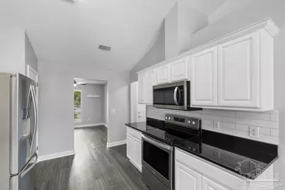 1068 Joaquin Dr, Pensacola, FL 32506 - Photo 14
