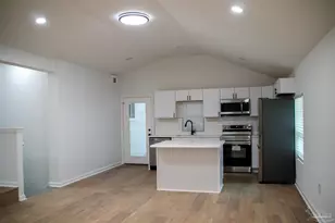 1006 Lake Terrace Ave, Pensacola, FL 32505 - Photo 6