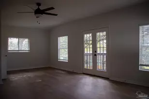 1006 Lake Terrace Ave, Pensacola, FL 32505 - Photo 14