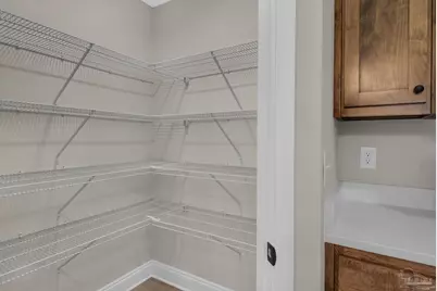 7945 Twin Lake Dr, Milton, FL 32583 - Photo 22