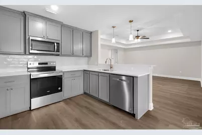 7949 Twin Lake Dr, Milton, FL 32583 - Photo 4