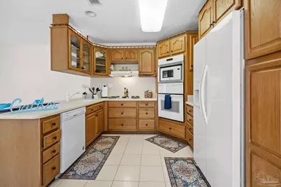 3367 Circle Dr, Gulf Breeze, FL 32563 - Photo 18