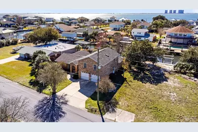 3367 Circle Dr, Gulf Breeze, FL 32563 - Photo 56