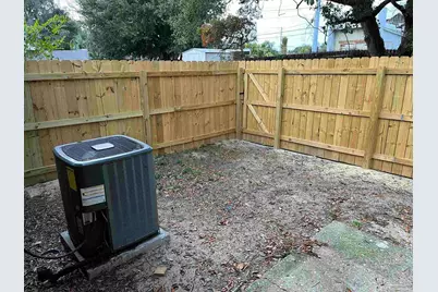 3220 Redwood Ln, Gulf Breeze, FL 32563 - Photo 16