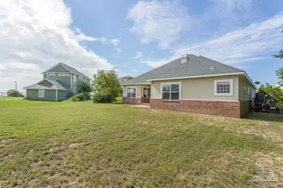 46 Bayshore Dr, Pensacola, FL 32507 - Photo 12