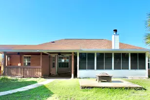 625 Downhaul Dr, Pensacola, FL 32507 - Photo 4