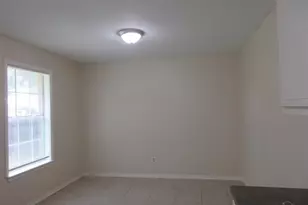 4738 Live Oak Ln, Pace, FL 32571 - Photo 10