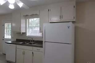 4738 Live Oak Ln, Pace, FL 32571 - Photo 8