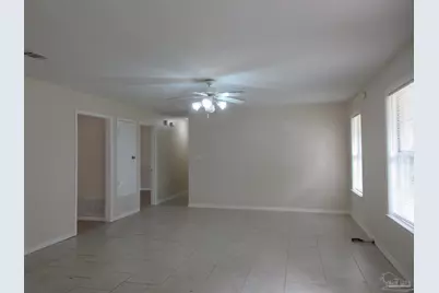 4738 Live Oak Ln, Pace, FL 32571 - Photo 16