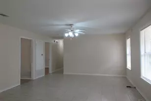 4738 Live Oak Ln, Pace, FL 32571 - Photo 16